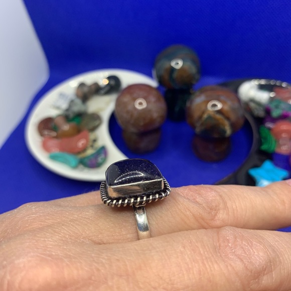 Sparkling Blue Goldstone Ring! .925 Sterling Silver Plated, Size 8.5 - Picture 9 of 15